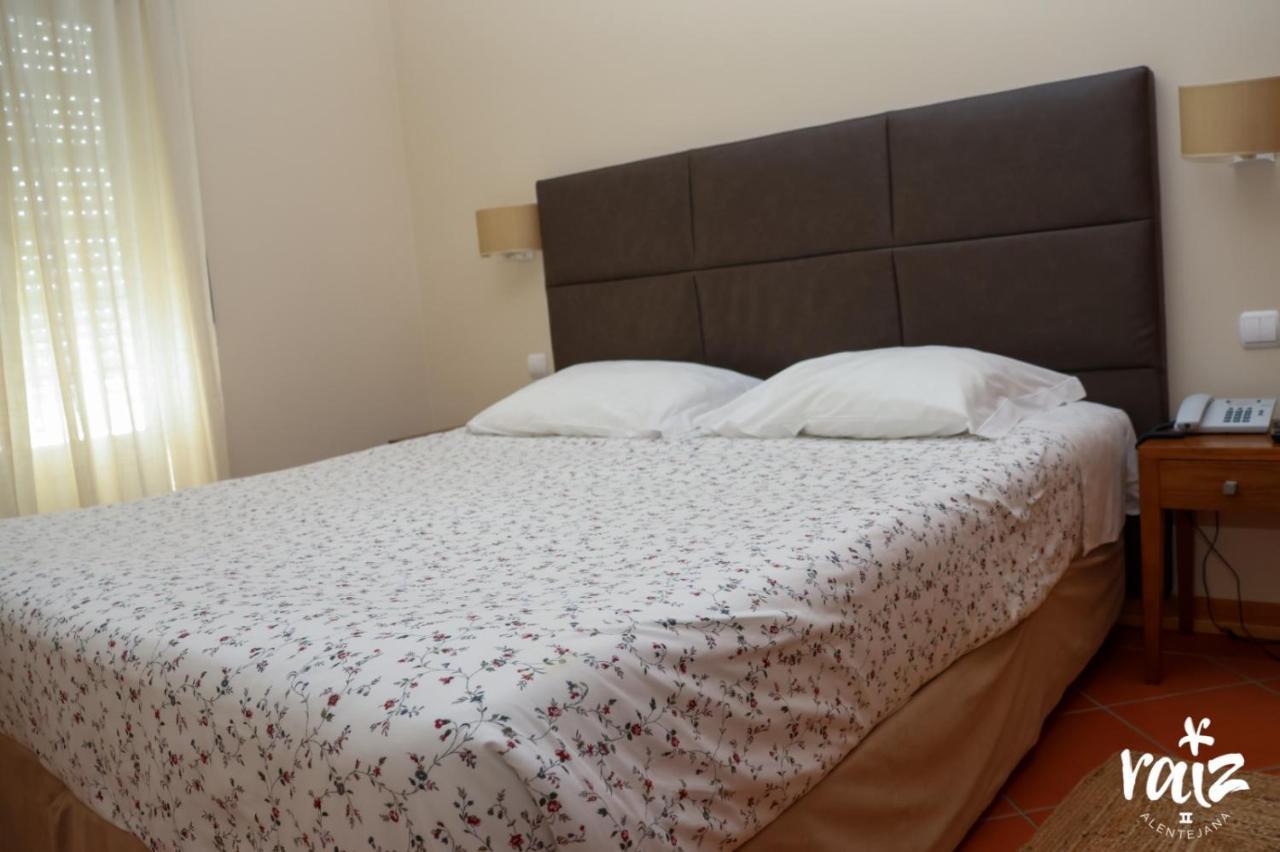 Raiz Alentejana II Panzió Reguengos de Monsaraz Kültér fotó